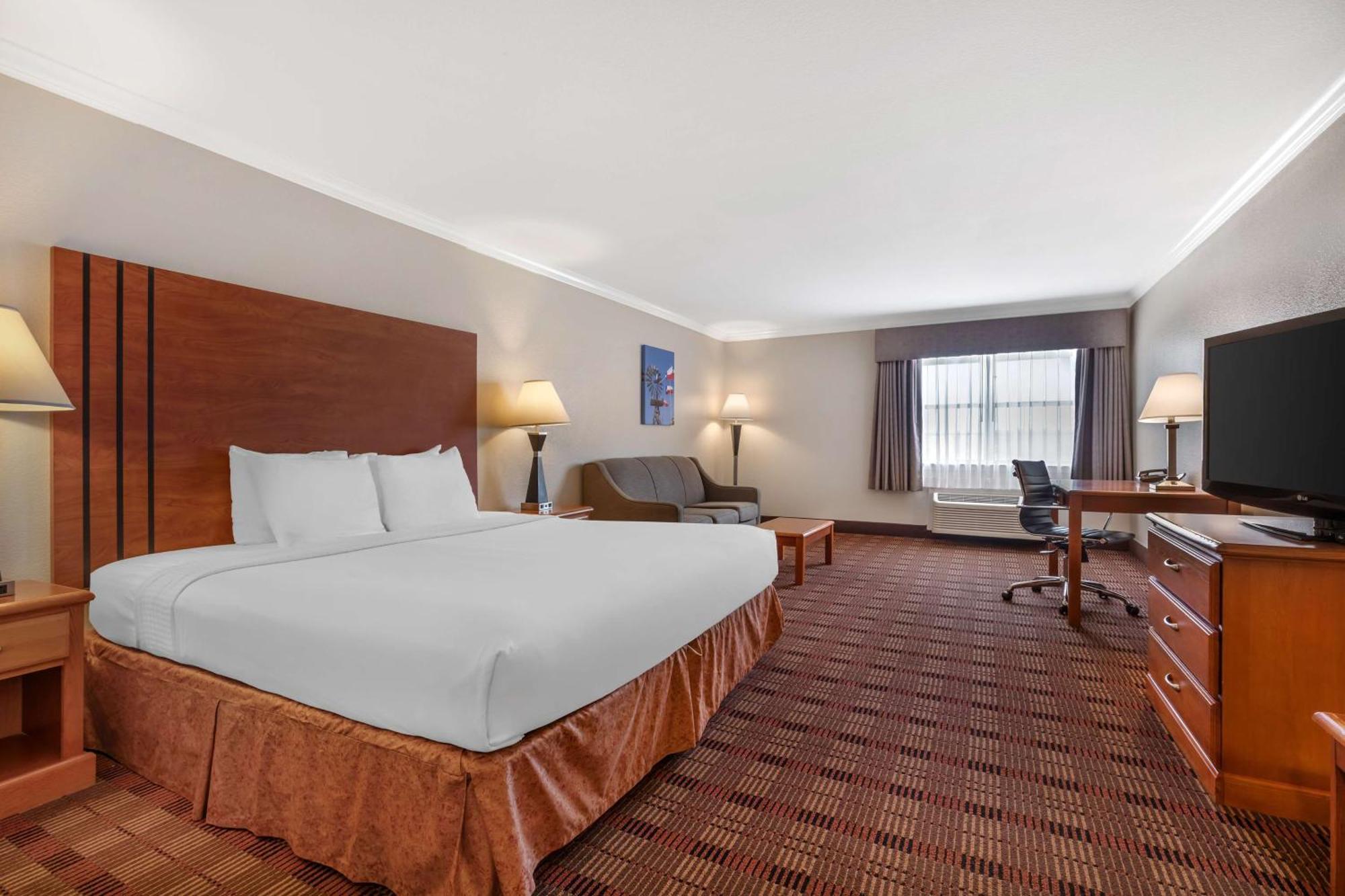 Best Western Club House Inn & Suites Mineral Wells Exterior photo